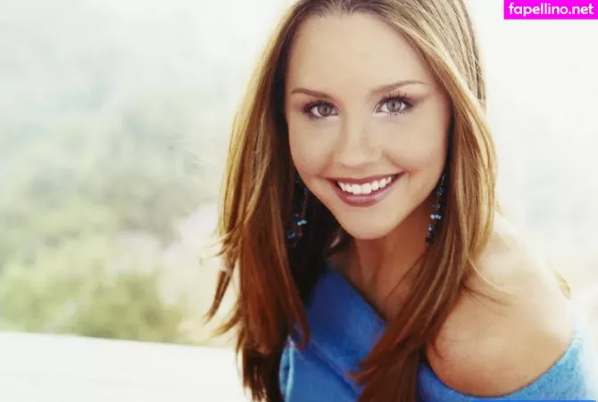 Amanda Laura Bynes OnlyFans Thumbnail #SyMrbulLcy