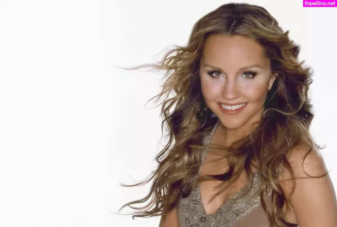 Amanda Laura Bynes OnlyFans Thumbnail #iB9VOResAl