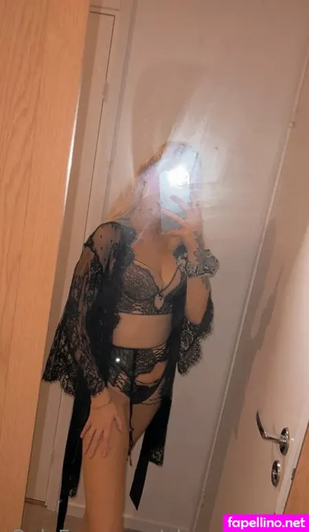 Amanda Leander OnlyFans Thumbnail #k8IRSemuSR