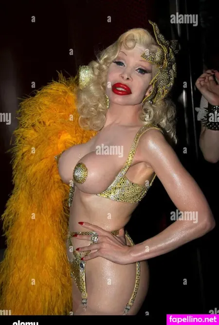 Amanda Lepore OnlyFans Thumbnail #2t9p8MbV75