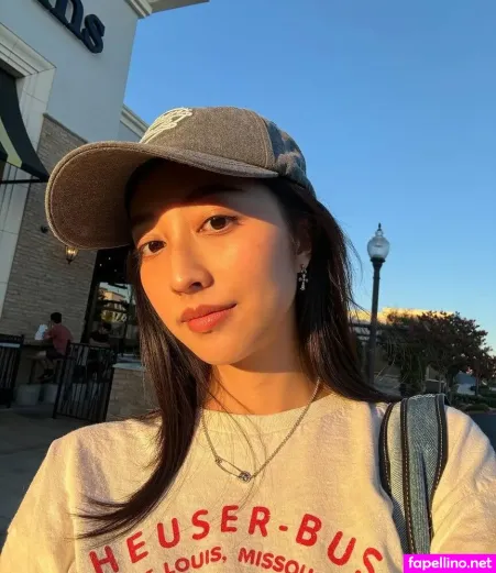 Amanda Lo OnlyFans Thumbnail #BbMaiJ3vWA