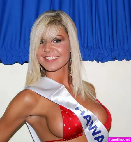 Amanda Lowry 1 OnlyFans Thumbnail #XUuhKwThPy