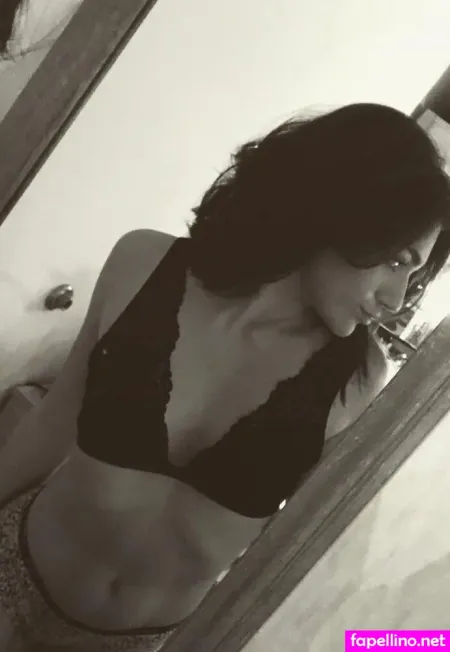 Amanda Marie222 OnlyFans Thumbnail #JXw6Sp6xWh