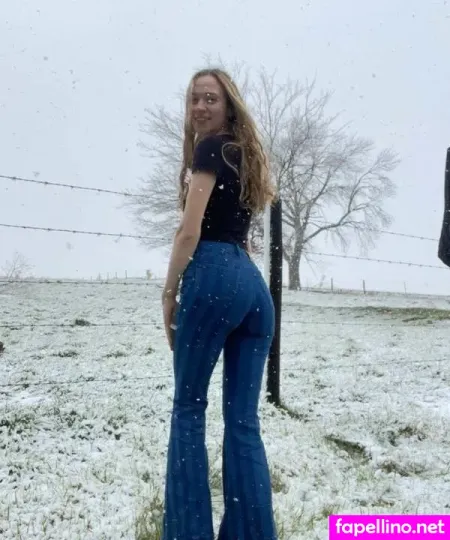 Amanda N Casey OnlyFans Thumbnail #YswDO79rNd