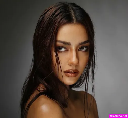 Amanda Obdam OnlyFans Thumbnail #QggFOQAvfX