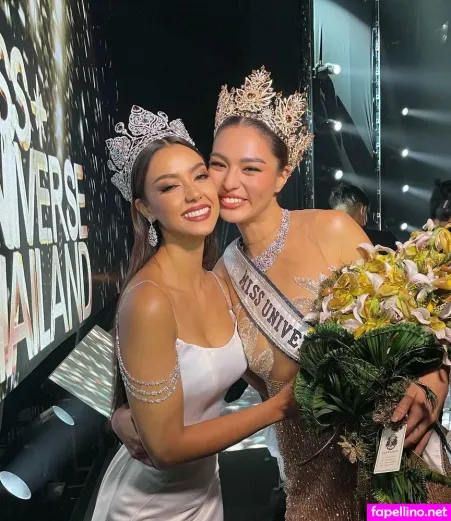 Amanda Obdam OnlyFans Thumbnail #a2f2e16F9U