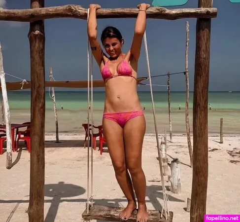 Amanda Rosas Main Profile Photo