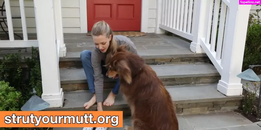 Amanda Seyfried 1 OnlyFans Thumbnail #YZZMtbnGO7