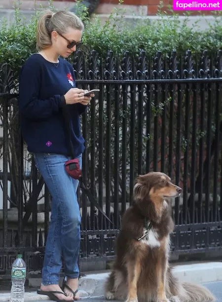 Amanda Seyfried 1 OnlyFans Thumbnail #mgmIUzBrQx