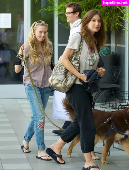 Amanda Seyfried 1 OnlyFans Thumbnail #xKEE6YJQD1