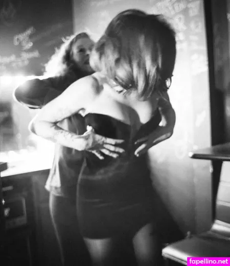 Amanda Shires OnlyFans Thumbnail #DbV60Ugd0d