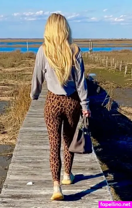 Amanda Sokol OnlyFans Thumbnail #89QDaaO1Pf