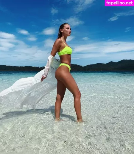 Amanda Strand OnlyFans Thumbnail #grBmJyzLK7