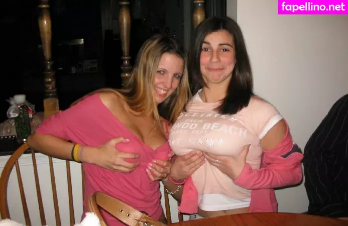 Amanda Wenk OnlyFans Thumbnail #5lXN2kapm1