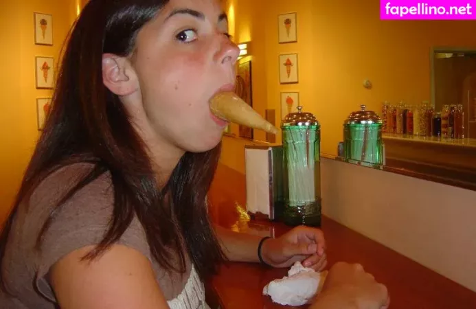 Amanda Wenk OnlyFans Thumbnail #CwAeHQTg66