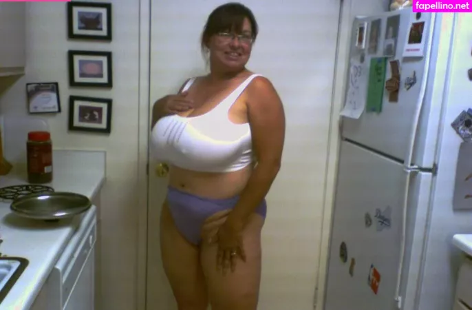 Amanda Wenk OnlyFans Thumbnail #oOVvnMoeOs