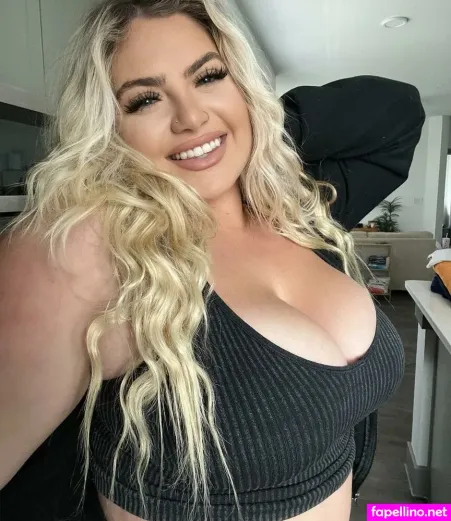 Amanda Xovip OnlyFans Thumbnail #fGK8xs6XX6