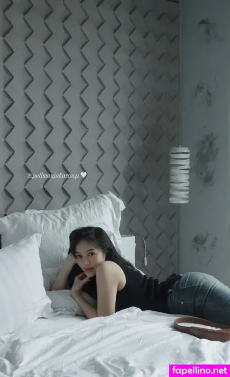 Amanda Zahra OnlyFans Thumbnail #miYdKN27h4