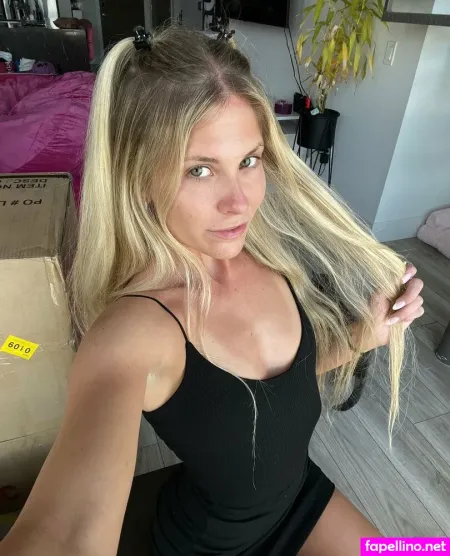 Amandaaa Xoxo OnlyFans Thumbnail #sFzVQA3JJk