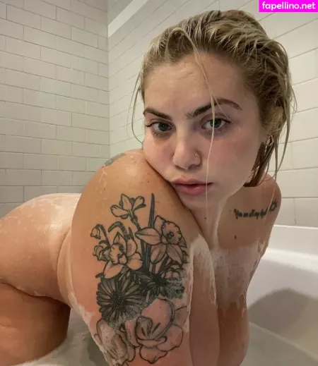 Amandaamcxox OnlyFans Thumbnail #dmAvFyFuox