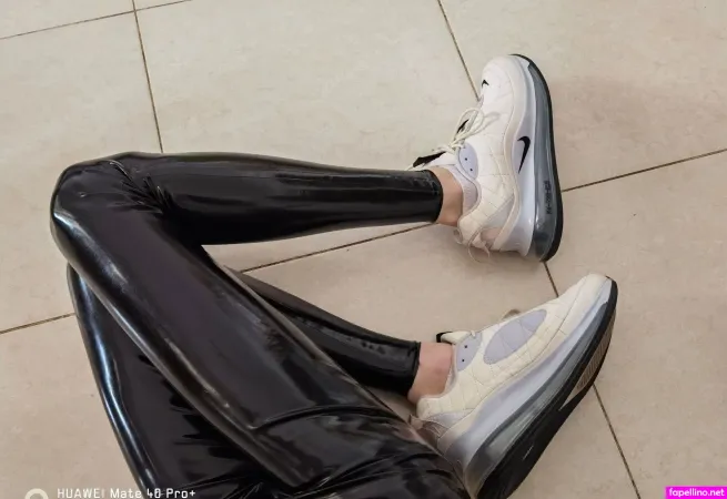 Amandalatex OnlyFans Thumbnail #Uc75ZBwLaW