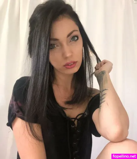 Amandarenee0602 OnlyFans Thumbnail #lZIM4hcU4p
