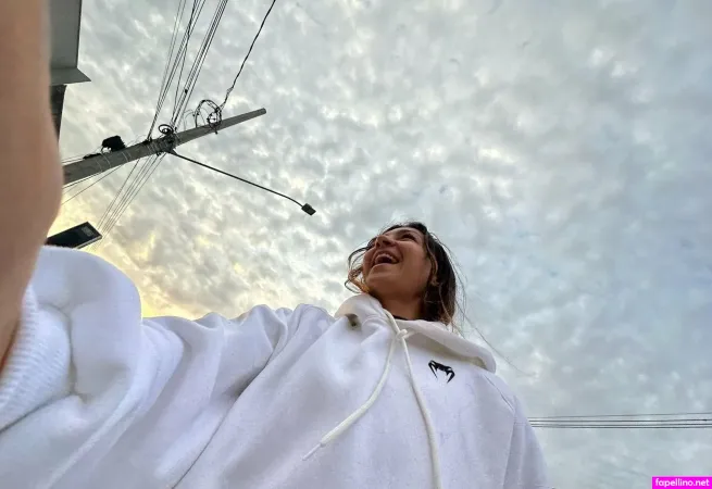 Amandaribas OnlyFans Thumbnail #1Peq99pPxy