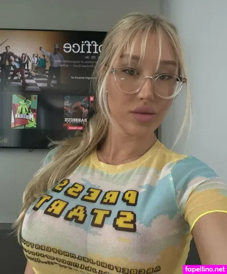 Amandatoyy 1 OnlyFans Thumbnail #H8QkKDC8nw