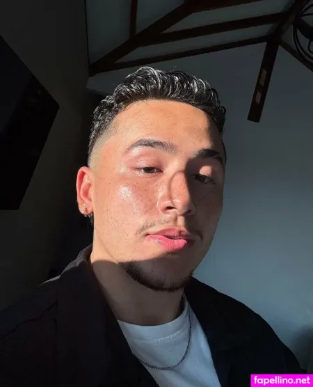 Amante004 OnlyFans Thumbnail #cMpvCnARPJ