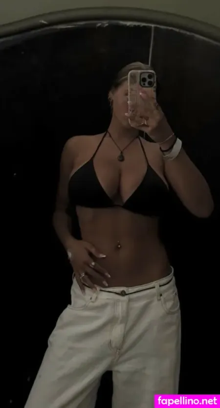 Amara Sutcliffe OnlyFans Thumbnail #jPAXeFBWRp