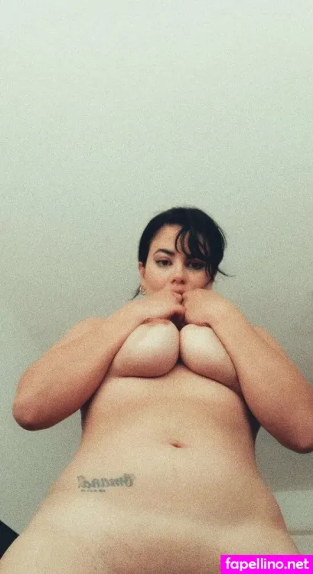 Amaranta Hank OnlyFans Thumbnail #YGpJO38Lez