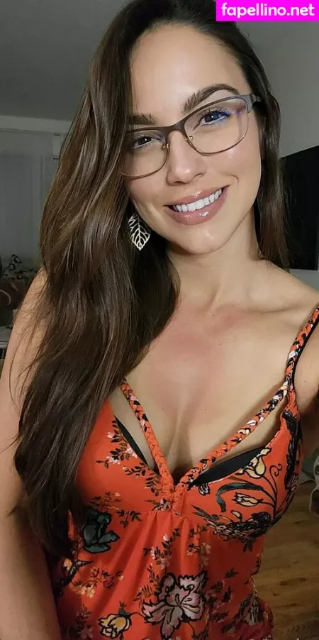 Amarie301 OnlyFans Thumbnail #EBhdgpr7oD