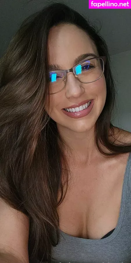 Amarie301 OnlyFans Thumbnail #Ue4Sh7cqtA