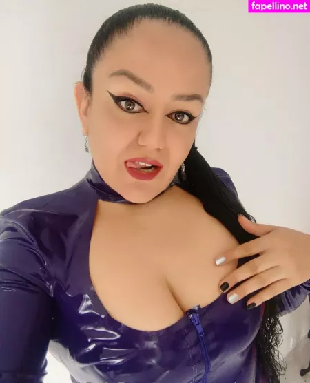 Amaviudanegra OnlyFans Thumbnail #KCRwzyYoag