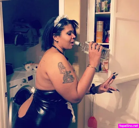 Amazon Leee OnlyFans Thumbnail #nedkVOgb2F