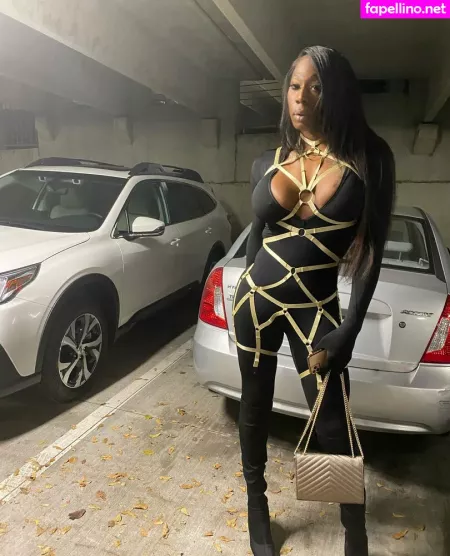 Amazonhung OnlyFans Thumbnail #0J1HscVeMo