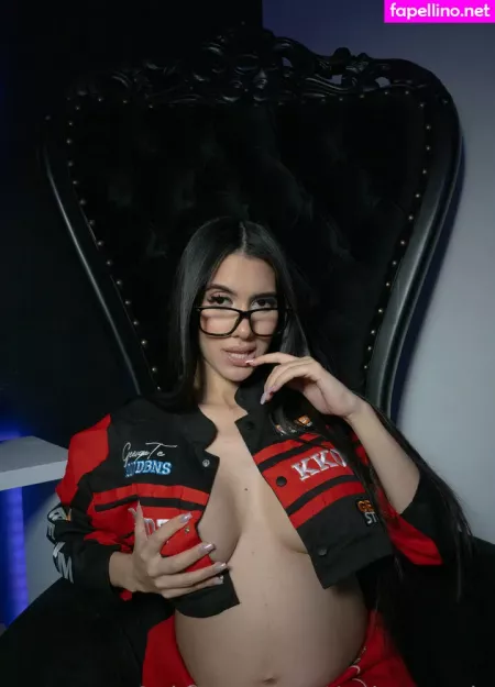 Ambarprada OnlyFans Thumbnail #dTlKoPbZ51