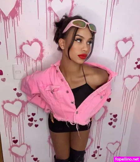 Ambarxreyes OnlyFans Thumbnail #L9IEdWsVXD