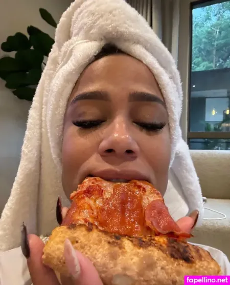 Ambarxreyes OnlyFans Thumbnail #acrS2XDQ7l