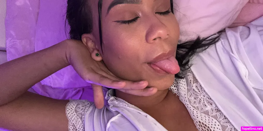 Ambarxreyes OnlyFans Thumbnail #jU1s1K7IUX