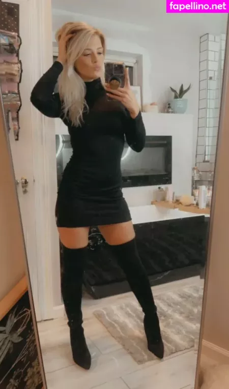 Amber 1 OnlyFans Thumbnail #fzuTMWHQDS