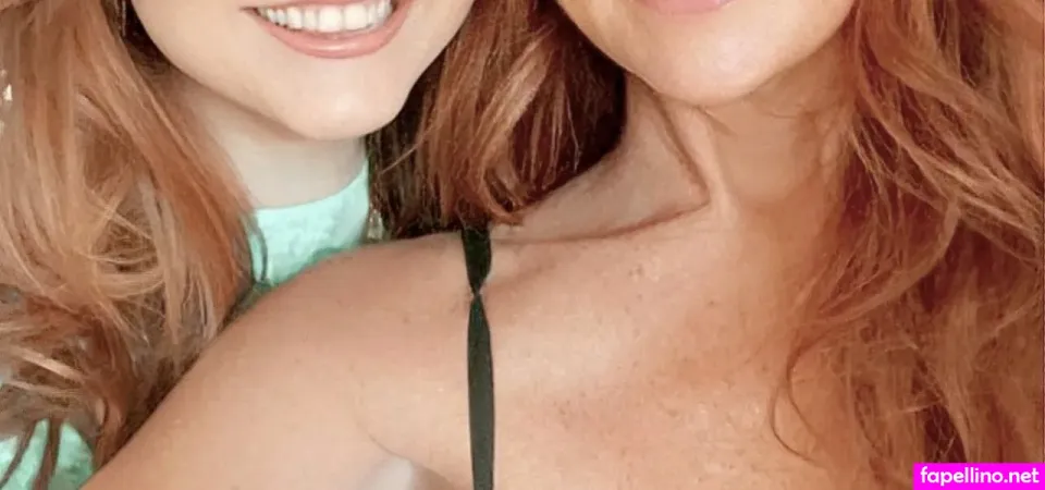 Amber Blake 1 OnlyFans Thumbnail #8kaxwfMRcW