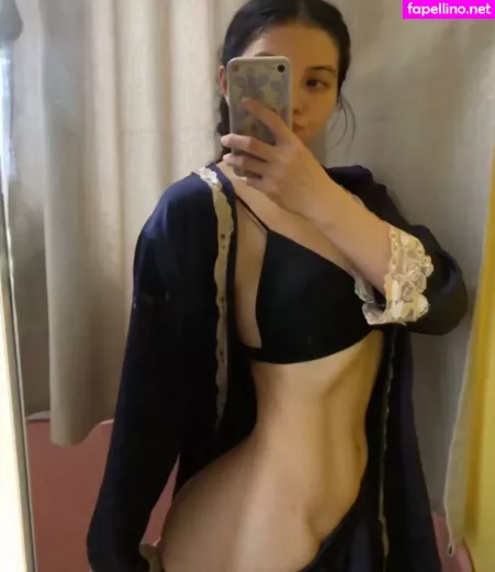 Amber Chan OnlyFans Thumbnail #7ryZQxEOEB