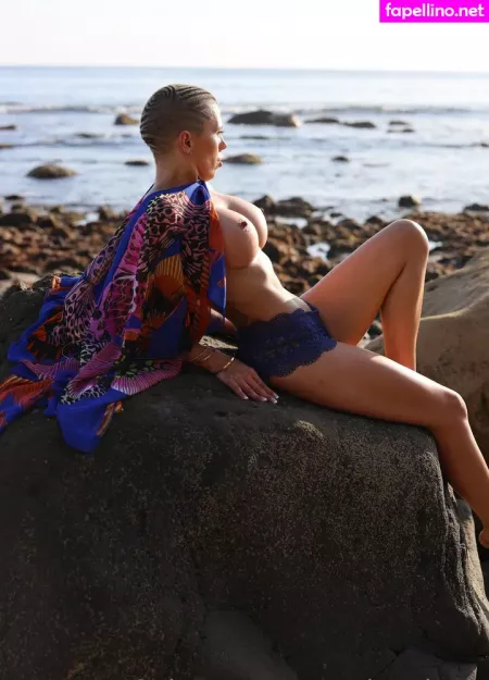 Amber Chase OnlyFans Thumbnail #xlCUI6q4eN