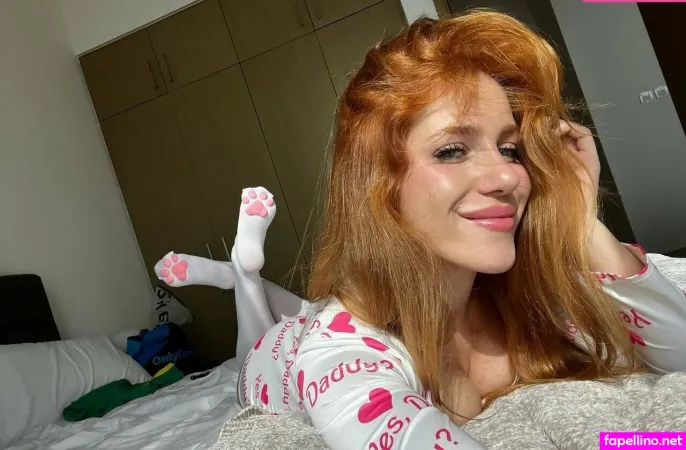 Amber Curves OnlyFans Thumbnail #kweuBY9Tde