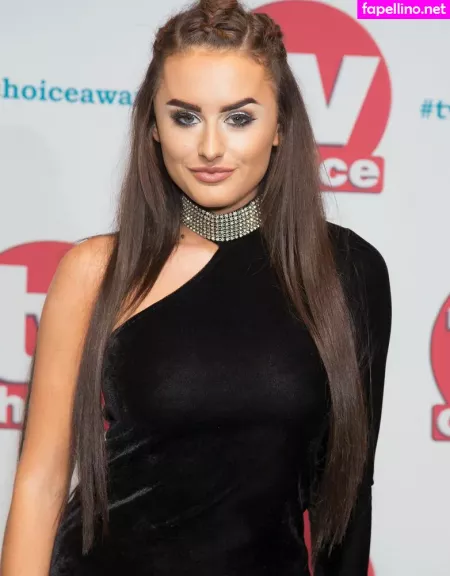Amber Davies OnlyFans Thumbnail #yJI8slDZEF