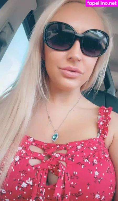 Amber Deen OnlyFans Thumbnail #6xd3boALB6