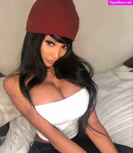 Amber Higgins Cecil OnlyFans Thumbnail #4bLKBM2uR9