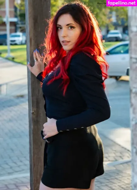 Amber Lee Connors OnlyFans Thumbnail #046y6cFqMS