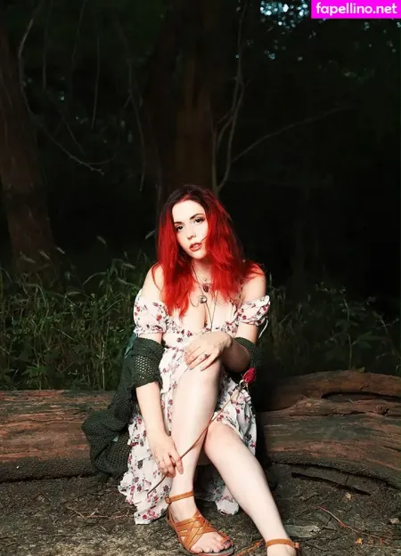 Amber Lee Connors OnlyFans Thumbnail #HeR1wOdaF5